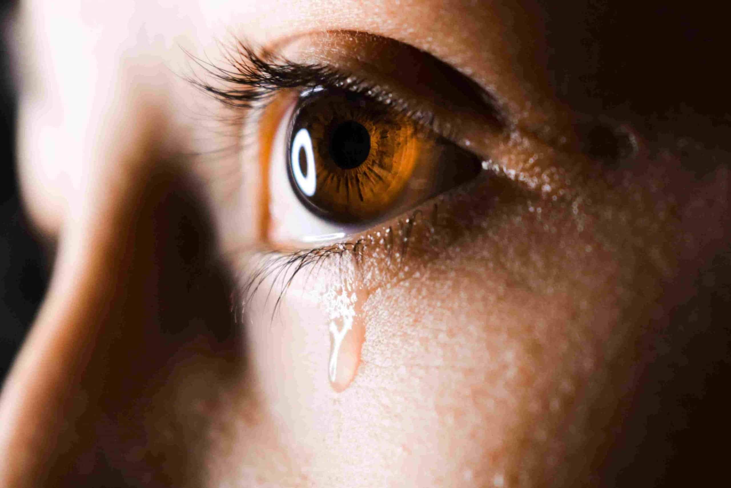 Το κλάμα είναι μία αντίδραση του οργανισμού που έχει συνδεθεί κυρίως με δυσάρεστα συναισθήματα, με τη λύπη, την στεναχώρια και την πίεση.