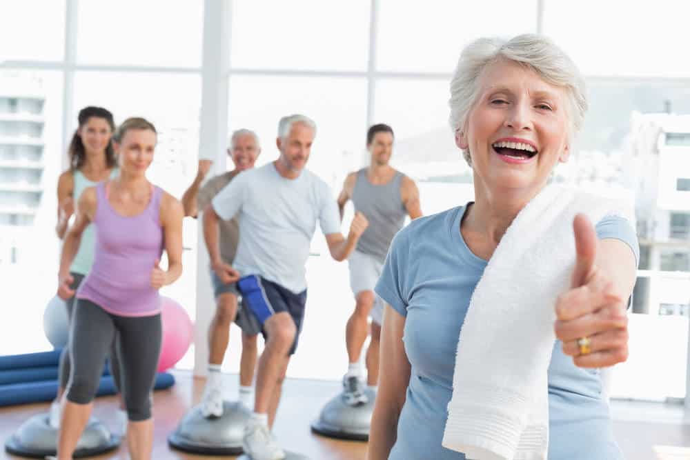 Μελέτες έχουν δείξει ότι ακόμα και η ελάχιστη άσκηση αυξάνει το προσδόκιμο ζωής των ηλικιωμένων ανδρών και γυναικών.