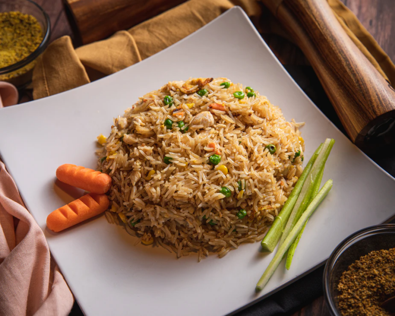 Κάθε φλιτζάνι καστανό ρύζι περιέχει 3,5 γραμμάρια φυτικών ινών. 